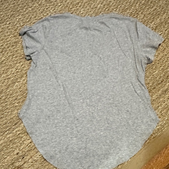 Disney Gray Tee with Minnie Mouse and Red Bow - Picture 4 of 4